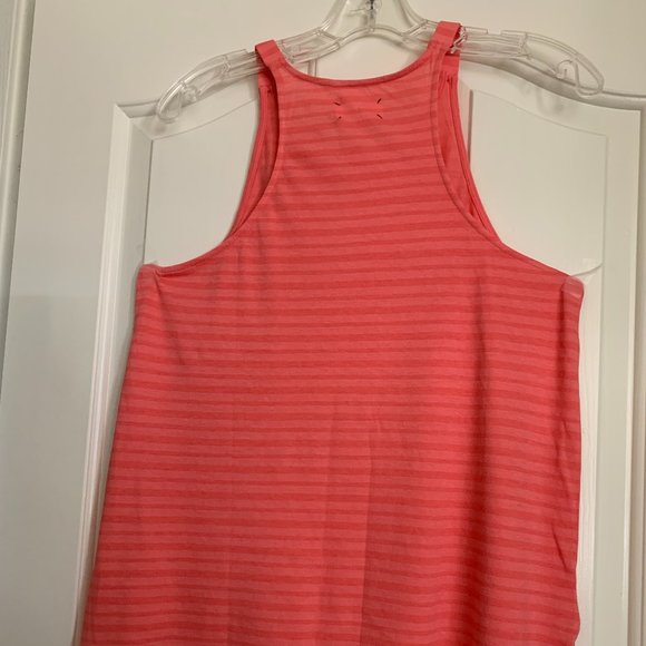 NWT Size M Lou & Grey Racer Back Tank Top - Picture 2 of 5